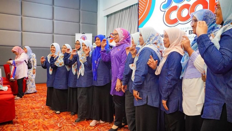 Penyertaan dalam program koperasi